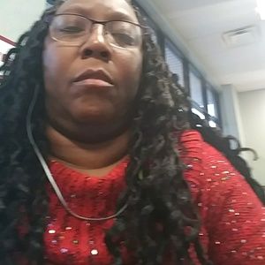 Meet your Posher, Jacqueline